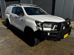 2020 Toyota Hilux SR