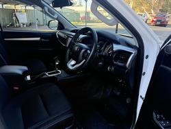 2022 Toyota Hilux SR5 GUN126R 4X4 Dual Range Glacier White