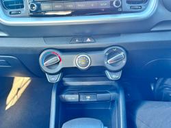 2021 Kia Stonic S YB MY22 Clear White