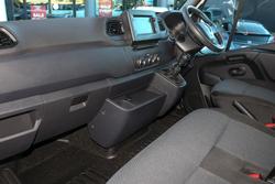 2023 Renault Master Pro 120kW