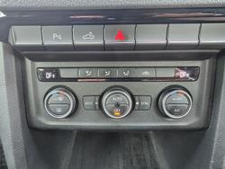 2022 Volkswagen Amarok TDI580 Black Edition