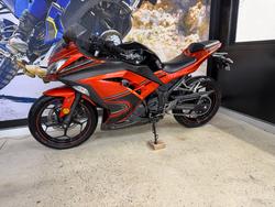 2014 Kawasaki NINJA 300 ORANGE