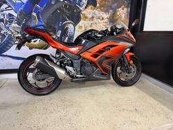 2014 Kawasaki NINJA 300 ORANGE
