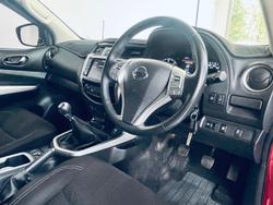 2020 Nissan Navara ST