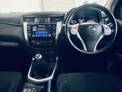 2020 Nissan Navara ST