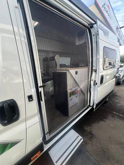2026 Avan Applause 600-1 Single Beds