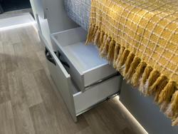 2026 Avan Applause 600-1 Single Beds