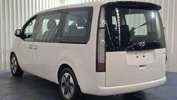 2022 Hyundai STARIA AWD
