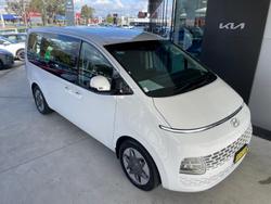 2025 Hyundai STARIA