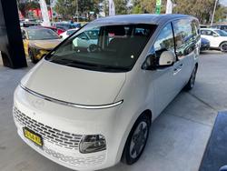 2025 Hyundai STARIA