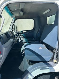 2013 Fuso Canter 615