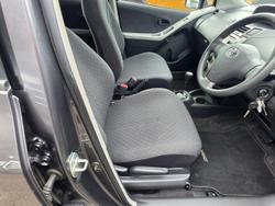 2008 Toyota Yaris YR