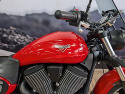 2014 VICTORY JUDGE RED