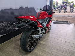 2014 Honda VFR800F (VFR800Fi) RED