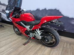 2014 Honda VFR800F (VFR800Fi) RED