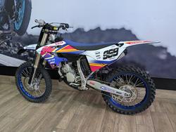 2022 Yamaha YZ125SP Black