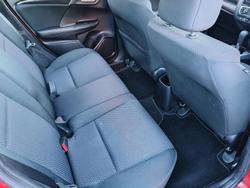 2018 Honda Jazz VTi GF MY18 Rally Red