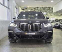 2022 BMW X5 M50i