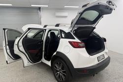 2017 Mazda CX-3 sTouring DK White