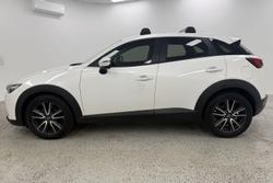 2017 Mazda CX-3 sTouring DK White