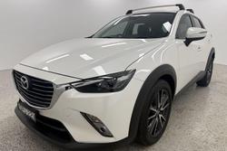 2017 Mazda CX-3 sTouring DK White