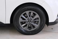 2022 Kia Carnival S