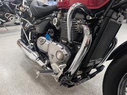 2022 Triumph BONNEVILLE SPEEDMASTER Red