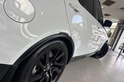 2021 Land Rover Discovery D300 SE