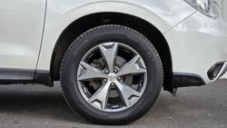 2014 Subaru Forester 2.5i Luxury