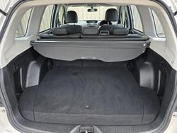2014 Subaru Forester 2.5i Luxury