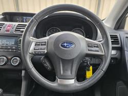2014 Subaru Forester 2.5i Luxury