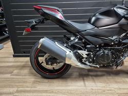 2020 Kawasaki Z400 Red