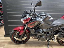 2020 Kawasaki Z400 Red