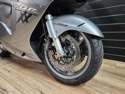 2006 Honda CBR1100XX (SUPER BLACKBIRD) Grey
