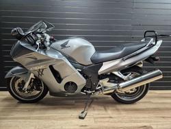 2006 Honda CBR1100XX (SUPER BLACKBIRD) Grey