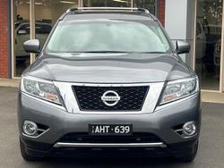 2015 Nissan Pathfinder ST-L