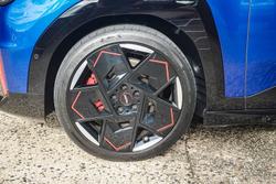 2025 MINI Aceman JCW E Favoured