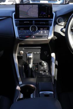 2019 Lexus NX 300 Luxury