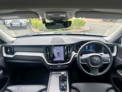 2023 Volvo XC60 Plus B5