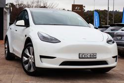 2022 Tesla Model Y Rear-Wheel Drive