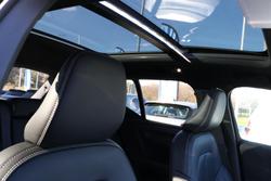 2022 Volvo XC40 T5 R-Design