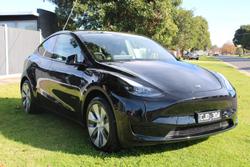 2023 Tesla Model Y Rear-Wheel Drive