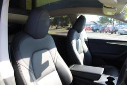 2023 Tesla Model Y Rear-Wheel Drive