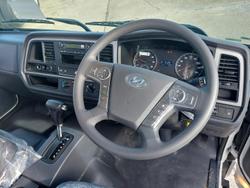 2023 Hyundai Mighty EX4/6