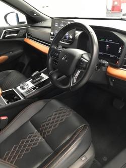 2024 Mitsubishi Outlander Exceed Tourer