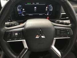 2024 Mitsubishi Outlander Exceed Tourer