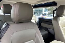 2021 Land Rover Defender 90 D300 SE