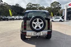 2021 Land Rover Defender 90 D300 SE