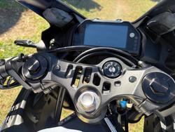 2025 YAMAHA YZF-R3 White