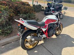 2011 Honda CB400 Red/White